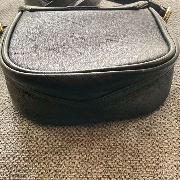 Forever 21 Crossbody Bag Black - Picture 4 of 11